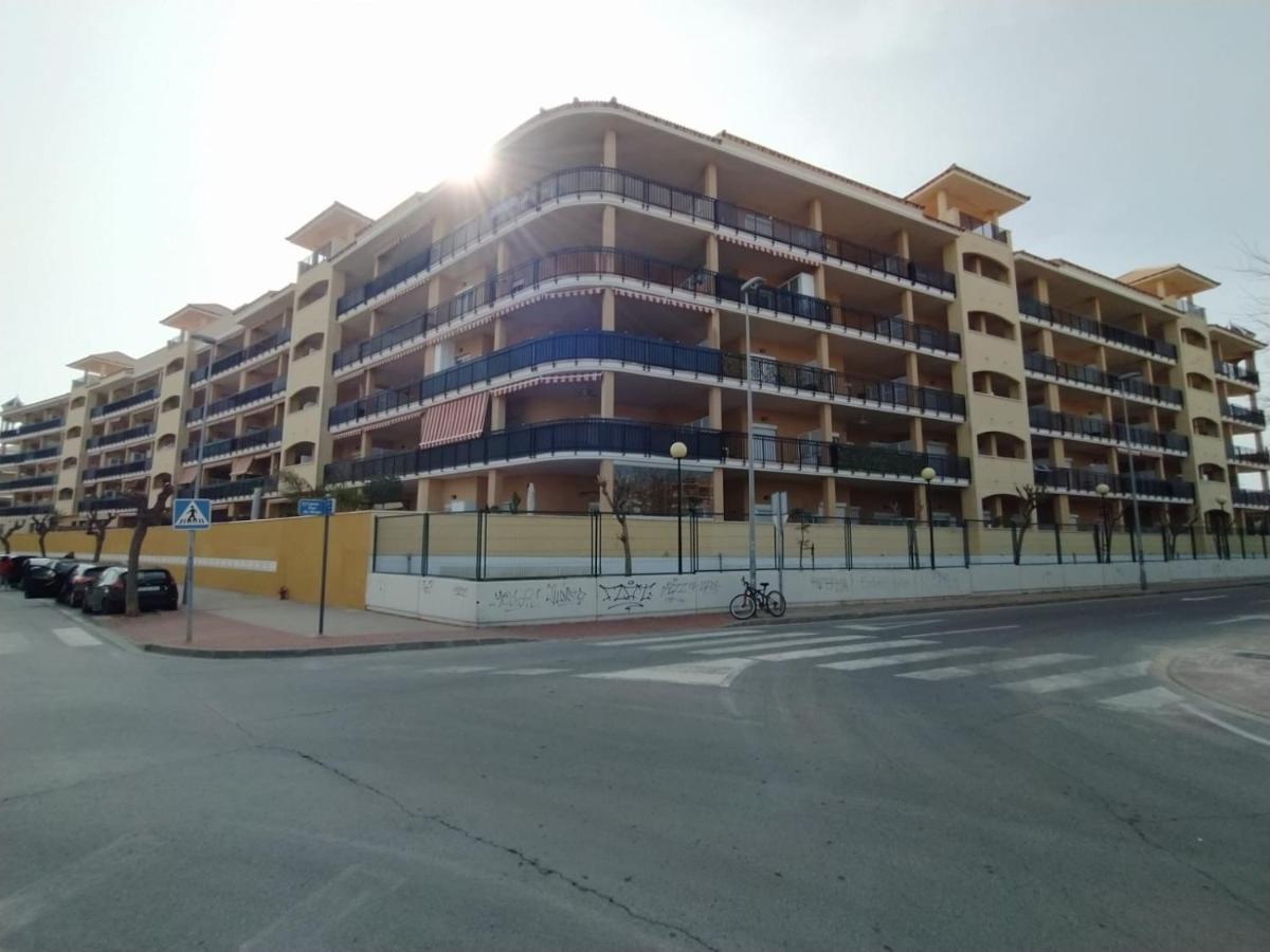 Apartamento En Playa Canet De Berenguer 卡耐特蒂贝兰格 外观 照片