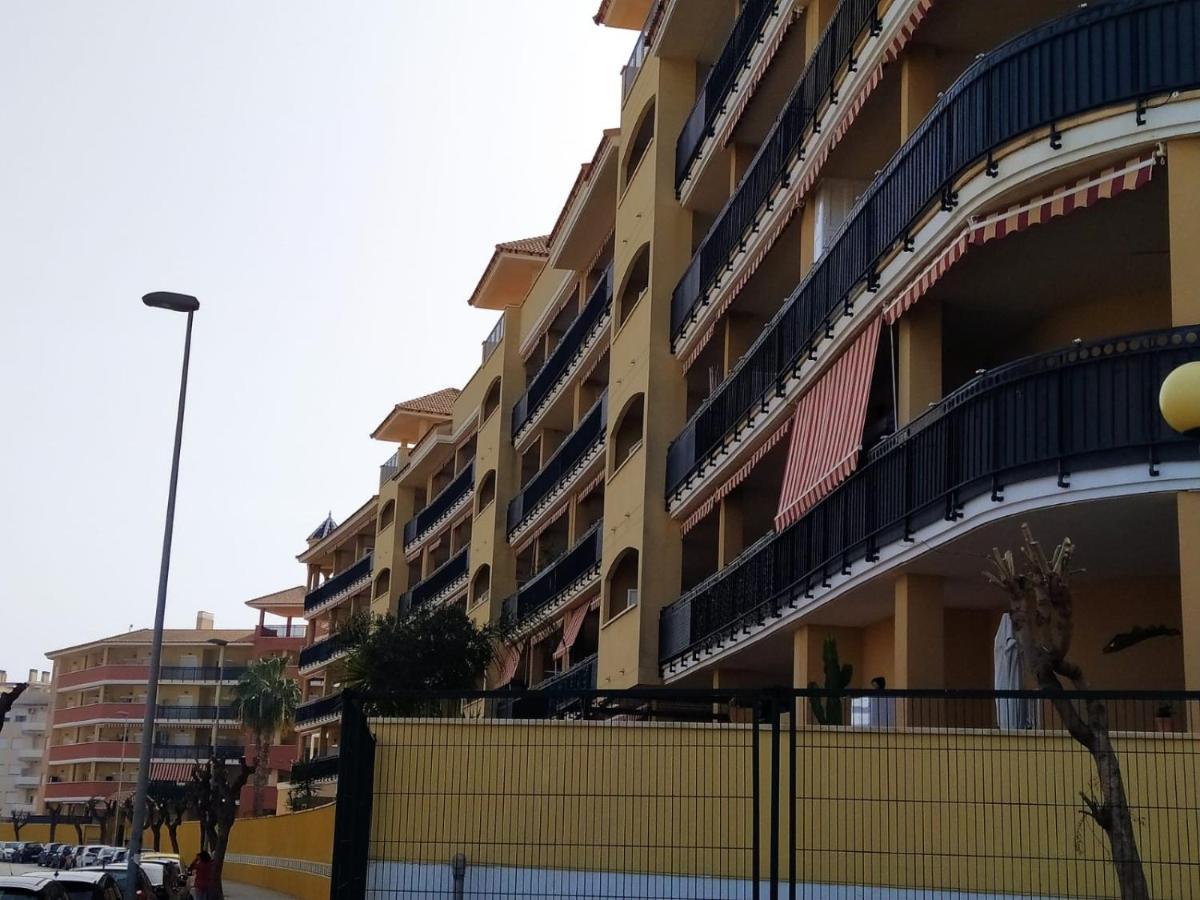 Apartamento En Playa Canet De Berenguer 卡耐特蒂贝兰格 外观 照片